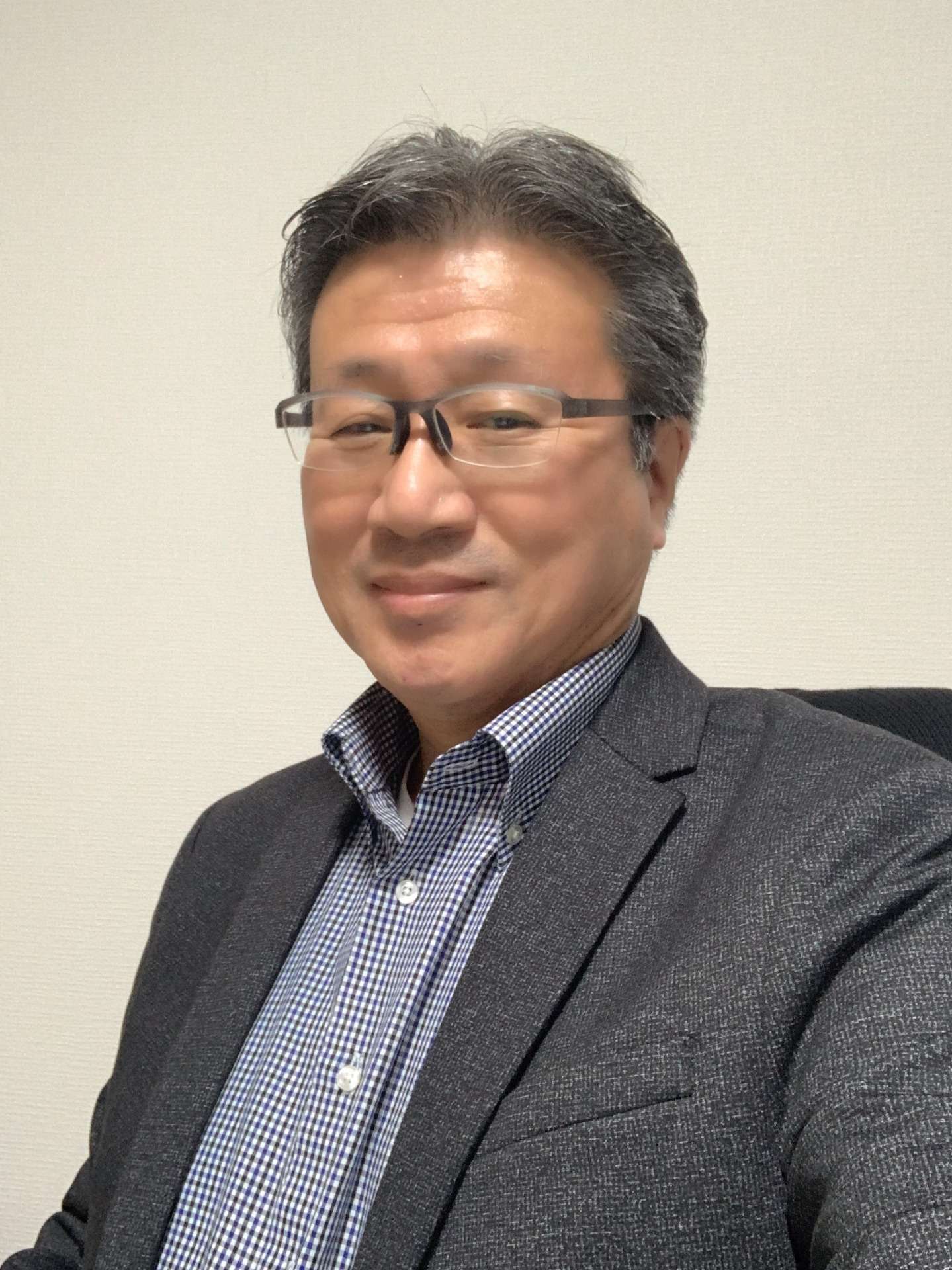 大阪府　小栁雅男